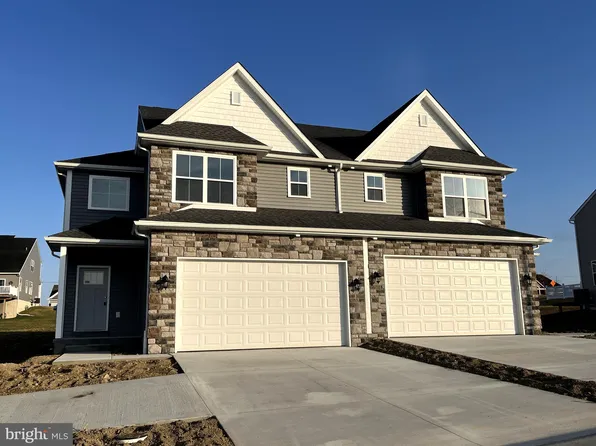 204 Sunglo Dr Lot 114, Leesport, PA 19533