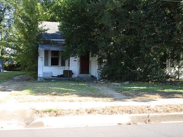2nd image of 1731 Elliott St