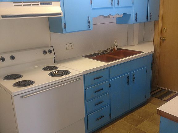 2nd image of 406 S Market St APT 4