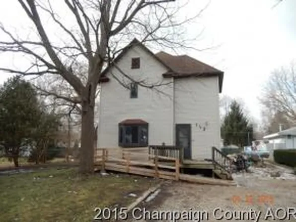 113 Ennis Ln, Urbana, IL 61802