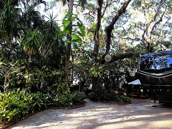 3rd image of 295 Bear Trl