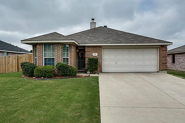 1st image of 210 Lake Travis Dr
