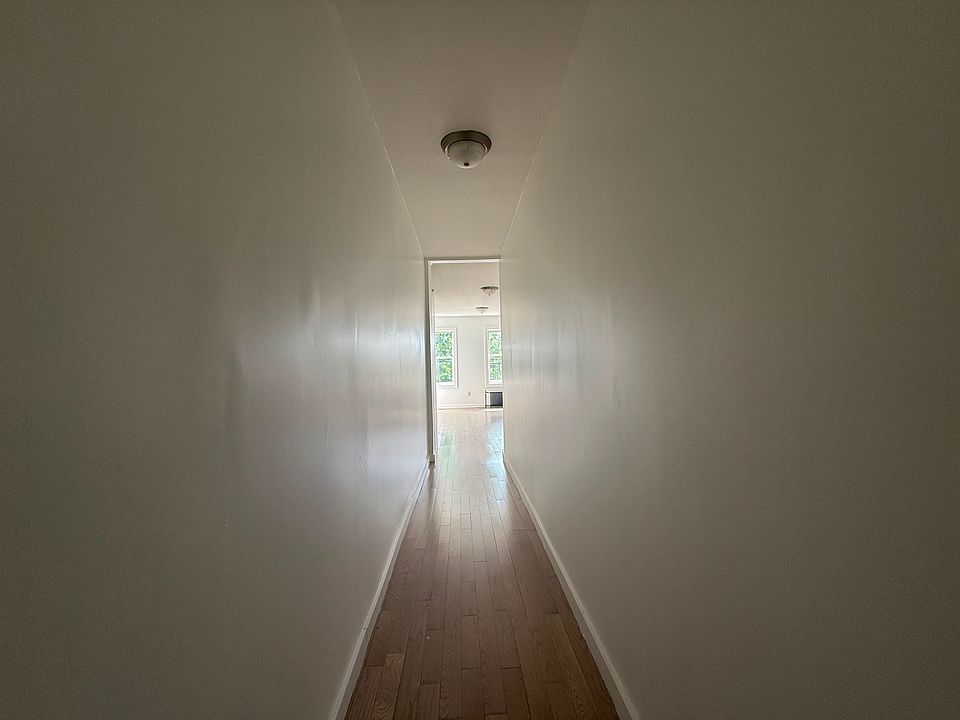 1st image of 34 Kensington Ave #E4