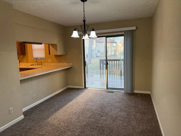 346 White Oak Ln — Photo 18