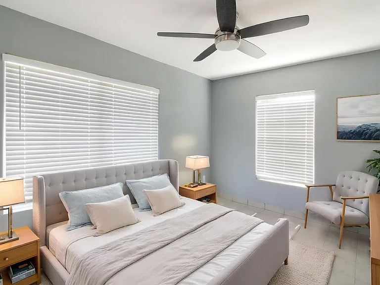 322 E Esplanada St — Photo 6