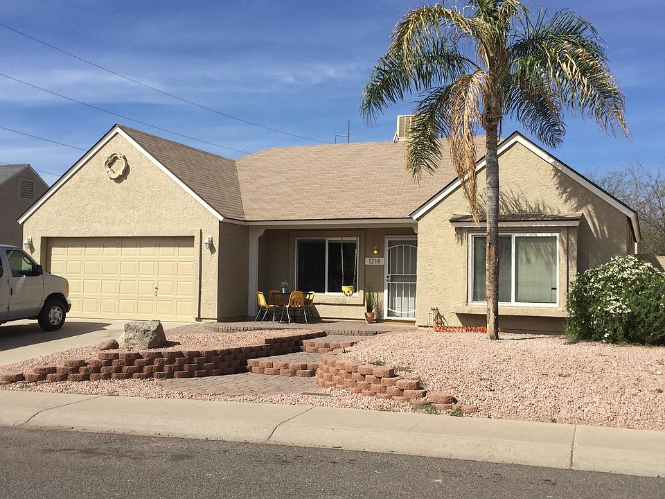 2nd image of 1214 E Marco Polo Rd