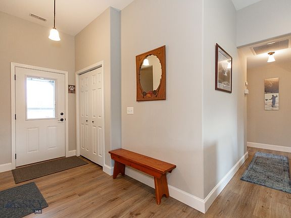 2nd image of 28 American Eagle Dr