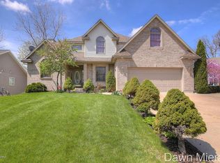 3705 Windshire Dr SE, Grand Rapids, MI 49546