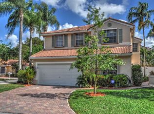 823 Garnet Cir, Weston, FL 33326