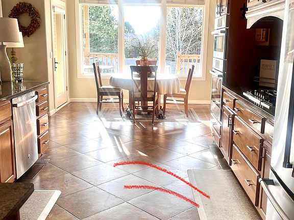4th image of 3441 Masterson Cir