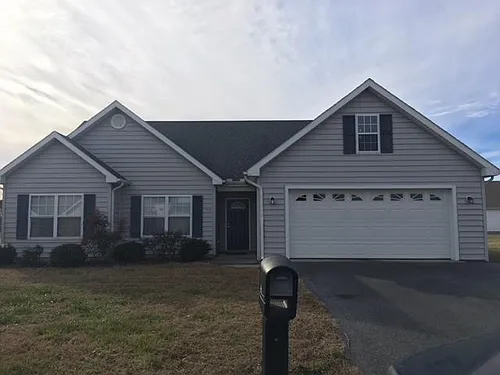 502 Leesburg Dr Photo 1