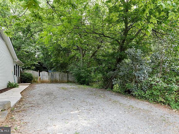 2nd image of 391 S Woodcock Ave