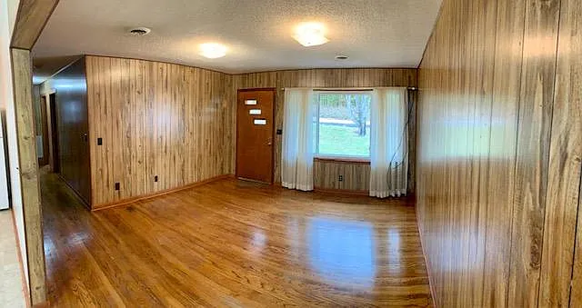 Living and bed rooms have nice, recently refinished hardwood floors