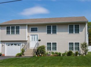 26 Eliot Ave, North Providence, RI 02904