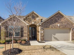 612 Sundrop Dr, Little Elm, TX 75068