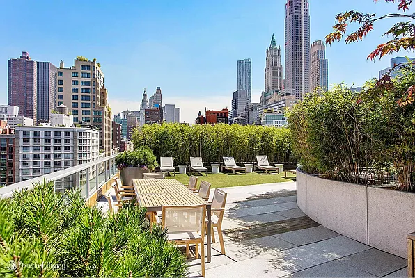 Sold by Douglas Elliman | media 4