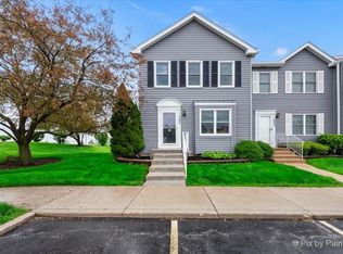 1593 Delaware Ct, Geneva, IL 60134