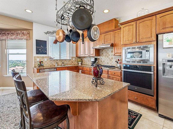 5th image of 3052 Woodleigh Ln