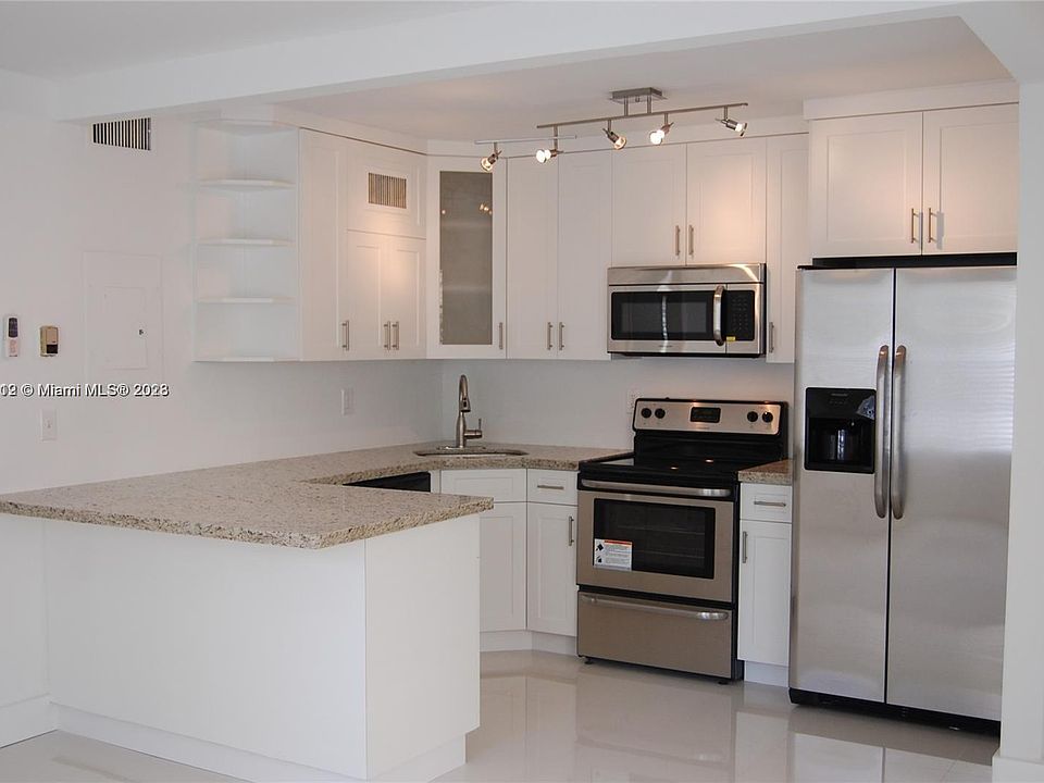 1st image of 1337 Euclid Ave APT 105