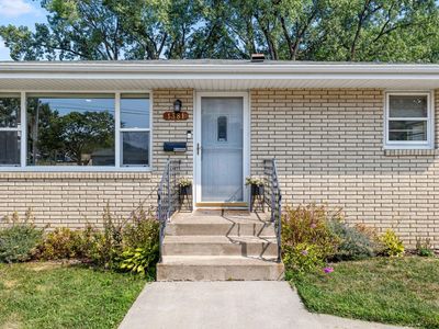 1381 Hoyt Ave E, Saint Paul, MN, 55106