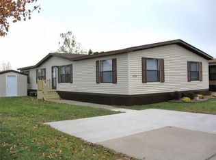 38018 Saint Tropez Dr, Clinton Township, MI 48038
