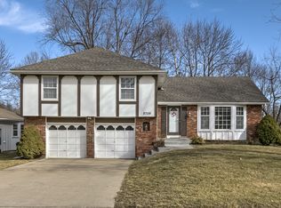 8709 Woodward St, Overland Park, KS 66212