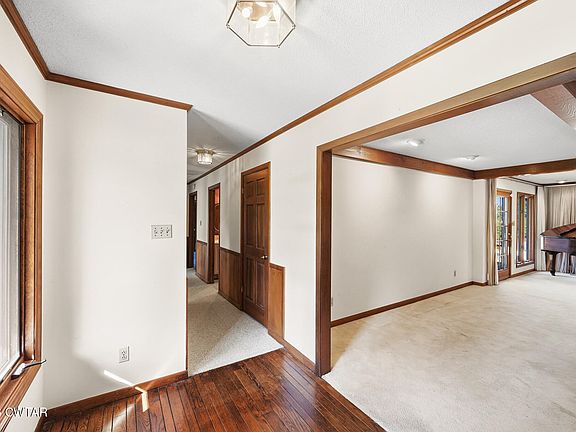 3rd image of 116 Scenic Cir