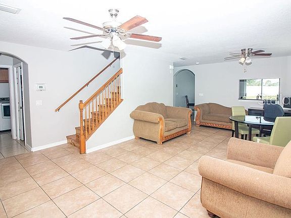 3rd image of 7542 Maroon Peak Dr