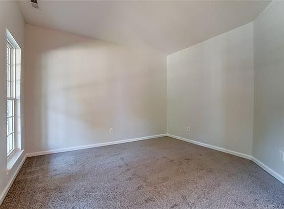 5th image of 1410 Shimmer Light Cir