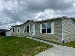 27 Edward St, Carrollton, KY 41008