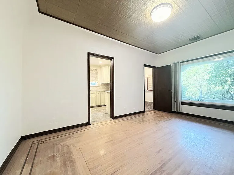 7001 2nd Ave — Photo 6
