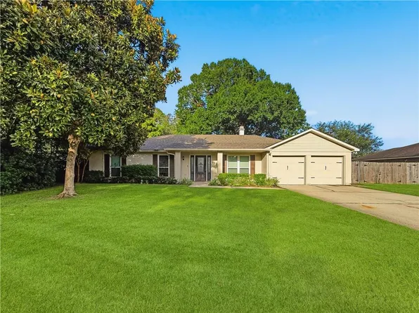 105 Branchwood Dr, Slidell, LA 70458