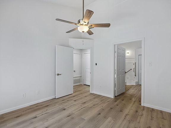 4th image of 821 Dublin Dr APT 175