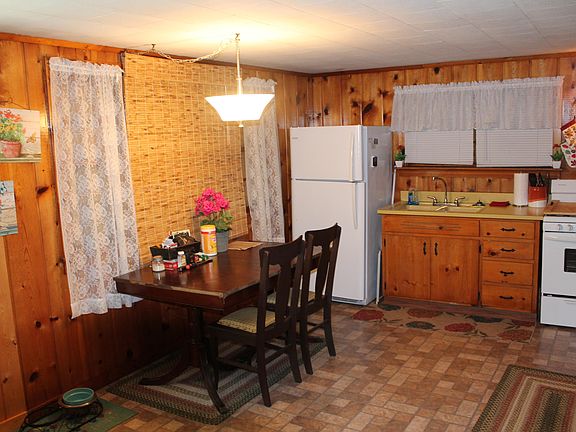 4th image of 7329 N 126th Ave