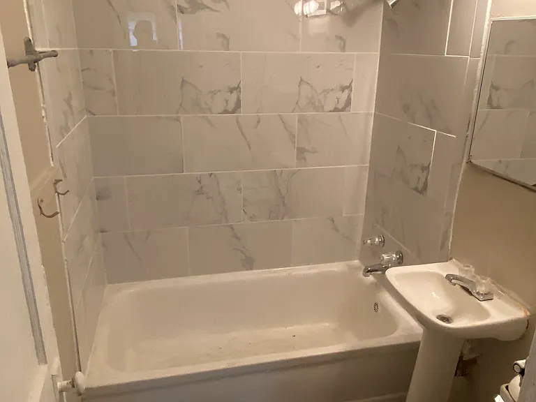 2303 N Louis St #2303 — Photo 8