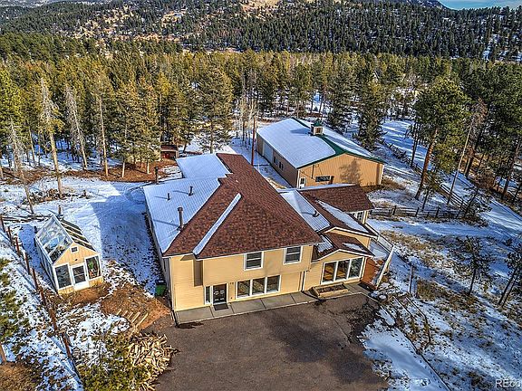 2nd image of 27987 Pine Grove Trail