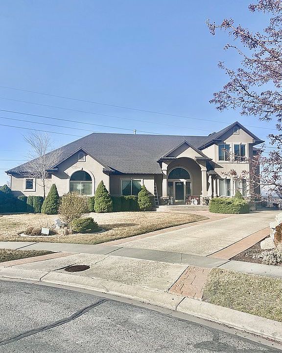 1st image of 10683 N Spyglass