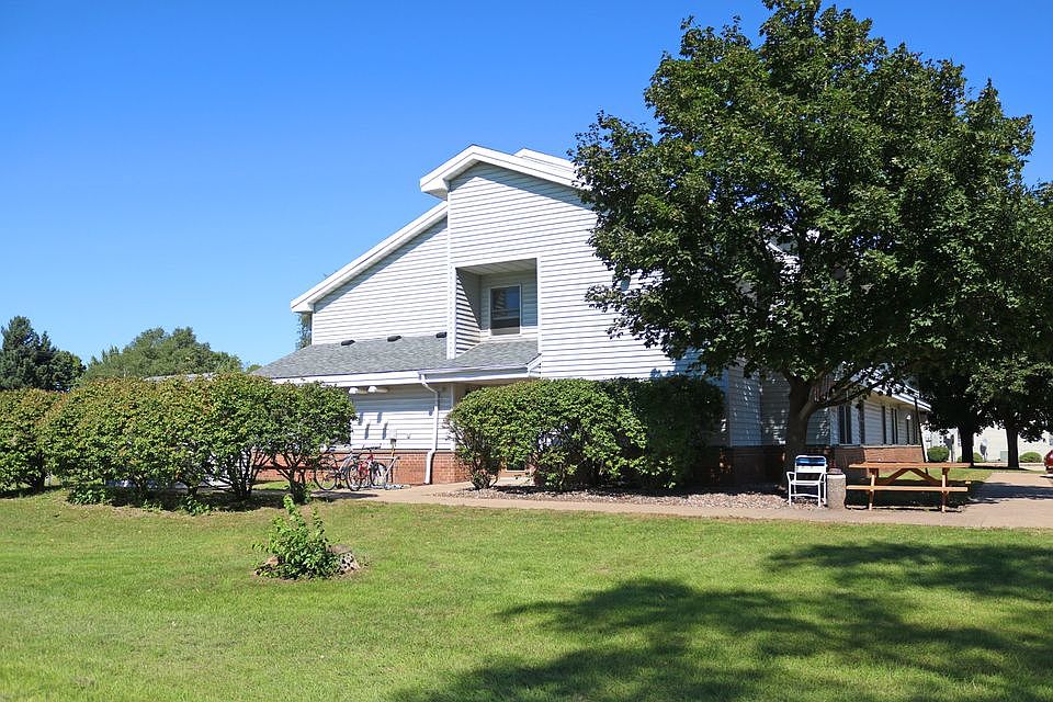 1st image of 906 Vincent St #18