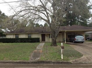 106 Westmont Ln, Lufkin, TX 75904