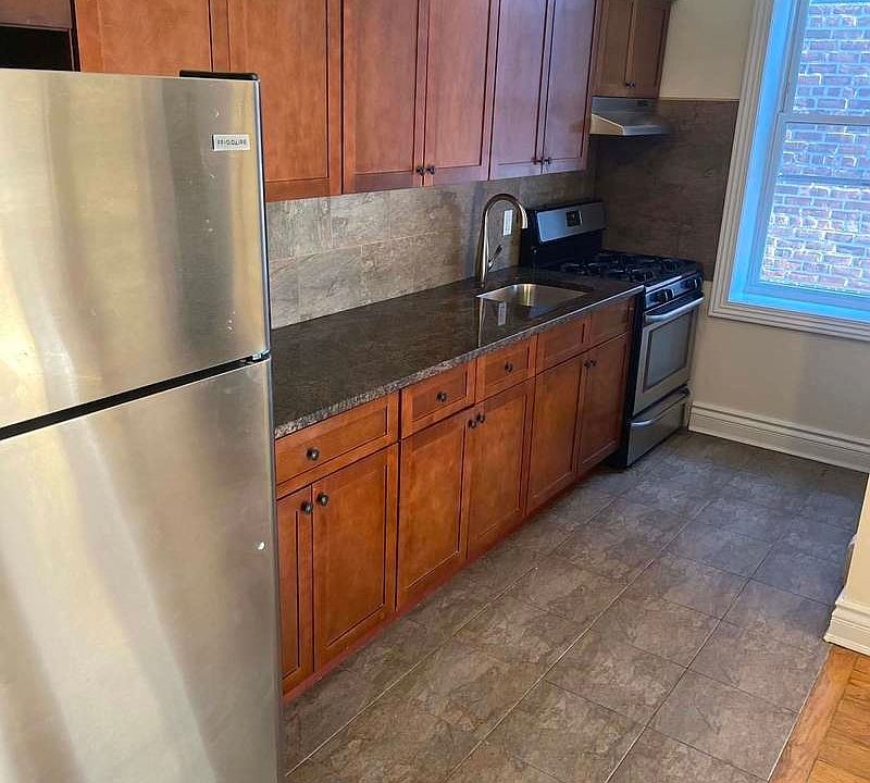 1st image of 26-11 30th St #2R