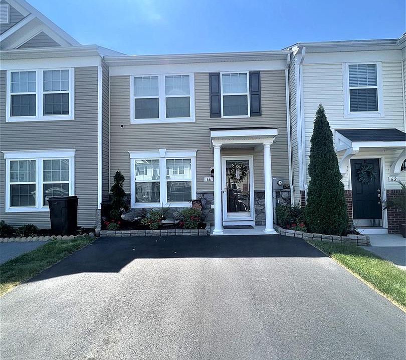 1st image of 66 Fast View Dr