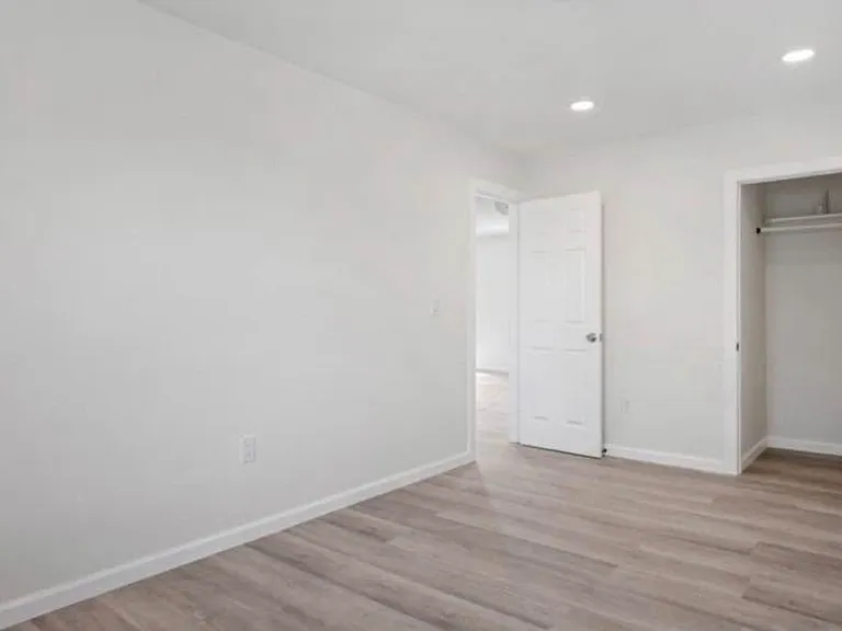 4537 Anita Ave #2 — Photo 9