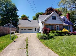 5848 Brecksville Rd, Independence, OH 44131