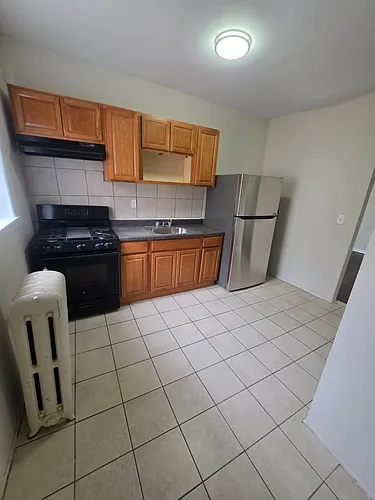220 Roseville Ave #401 Photo 1
