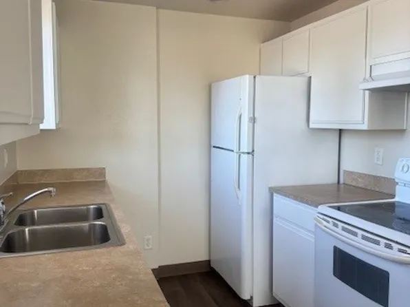 404-The Hamlet of Hawthorne, 3440 Hawthorne Ave NE #3450-107, Salem, OR 97301