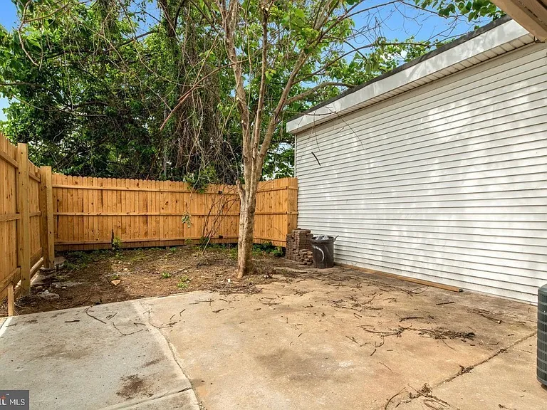 3904 Aspen St #1 — Photo 10