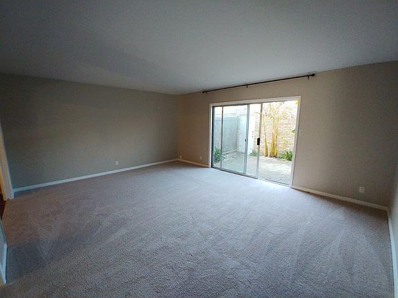 4th image of 1500 Elton Ln APT 3