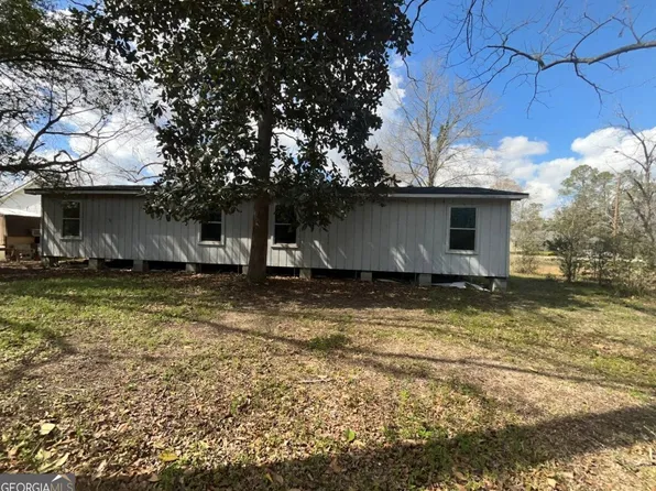 414 N Terrell St, Metter, GA 30439