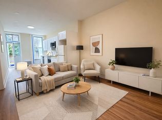 568 10th St #1, Brooklyn, NY 11215