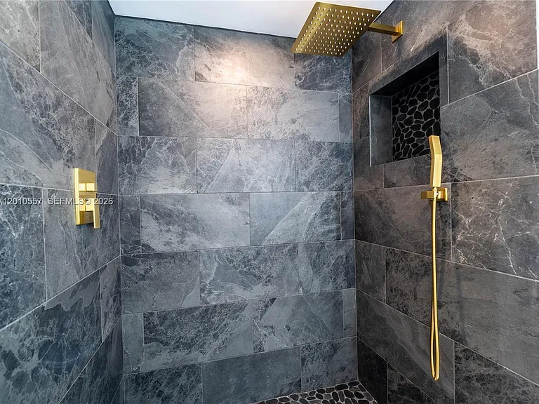 19380 Collins Ave #1105 — Photo 15